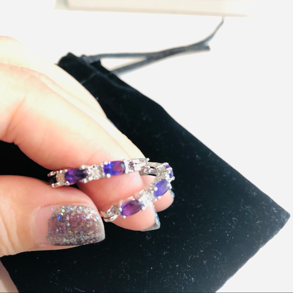 earrings - Picture 7 of 7